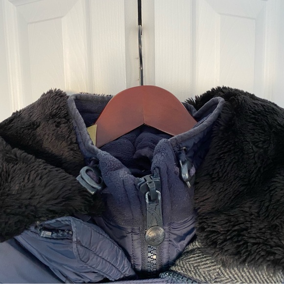 Winter coat - Picture 9 of 11